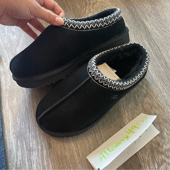 Tasman Ugg in Black Womens Size 8 - Picture 3 of 15
